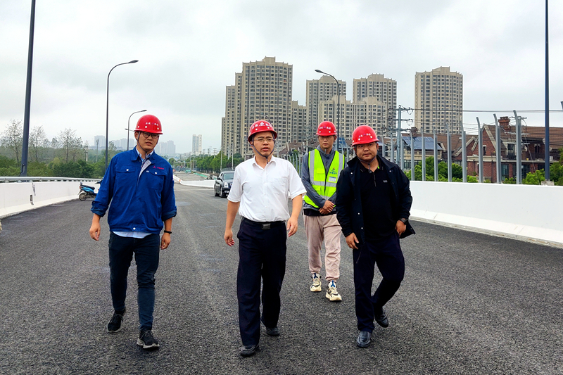 公司黨委書記、董事長(zhǎng)錢申春調(diào)研西二環(huán)項(xiàng)目建設(shè)推進(jìn)工作2
