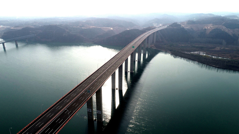 濟洛西高速黃河特大橋(已通車)